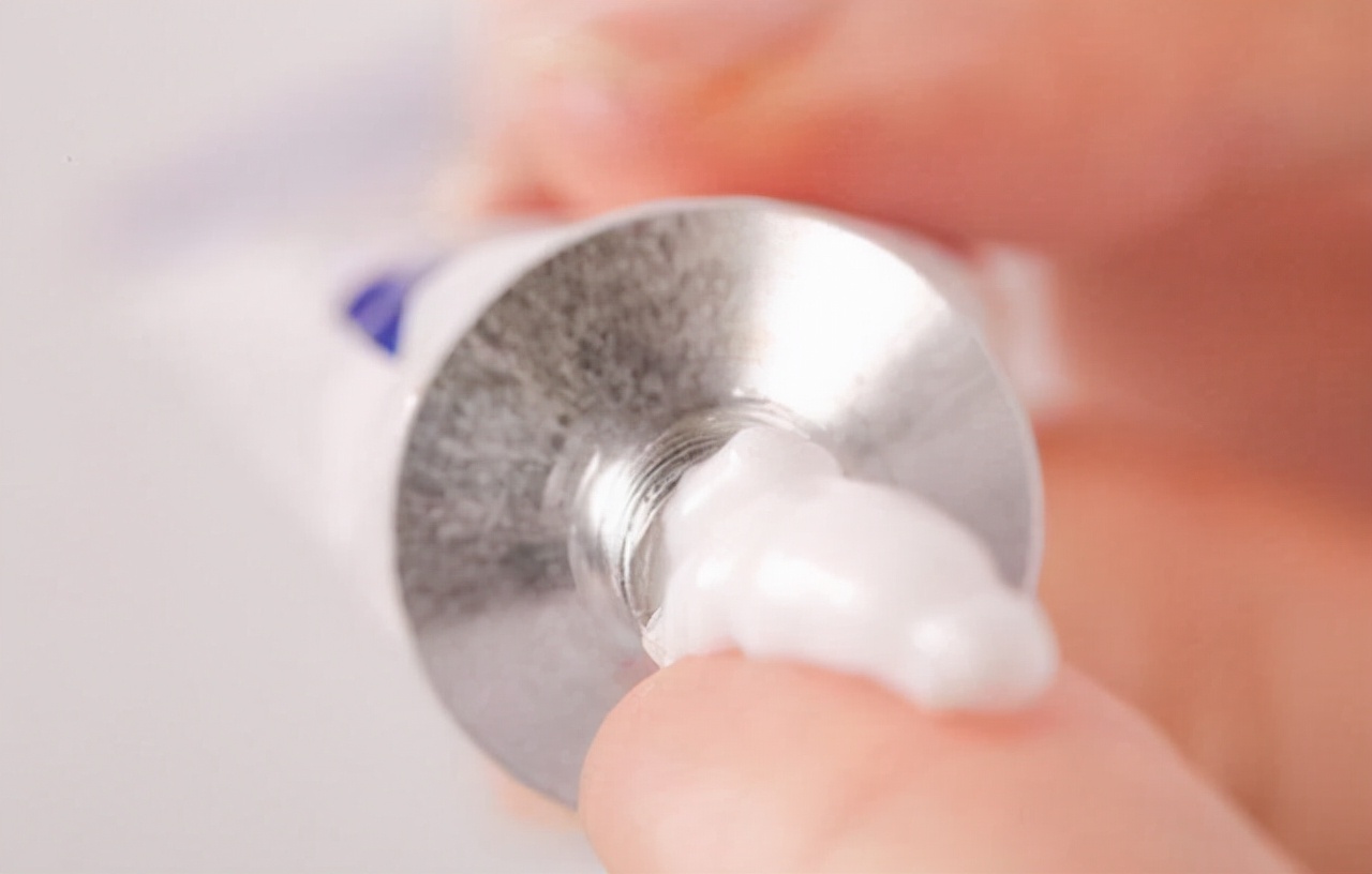 药店最便宜的药营业员不会告诉你,药店很少推荐的16种金牌药