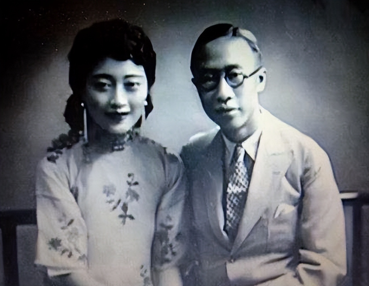 溥仪为什么会娶末代皇帝,末代皇帝溥仪为何一生不能生育