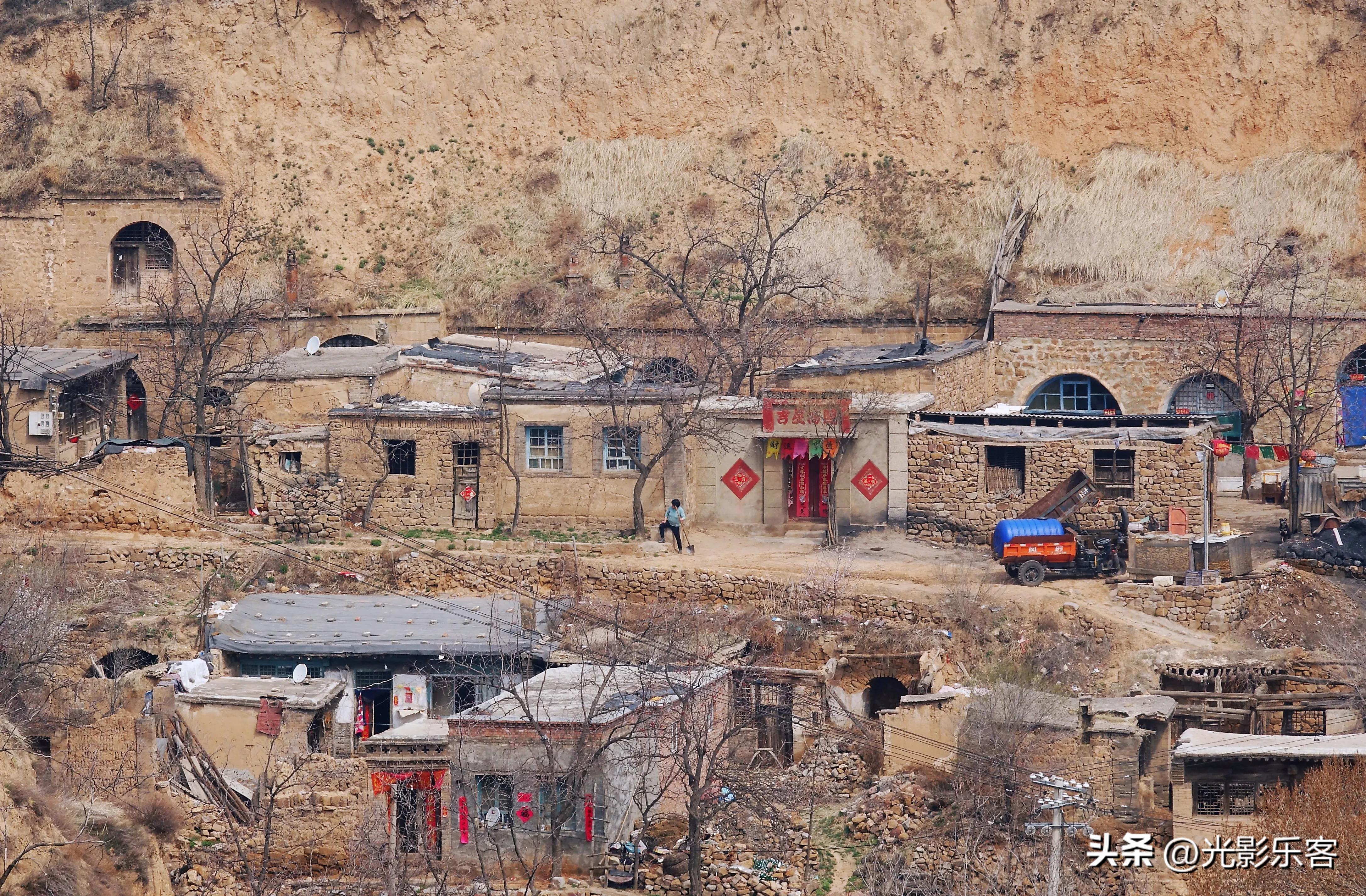 牧童遥指杏花村打一生肖,牧童遥指杏花村绘画