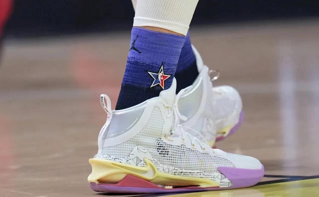 nike和adidas代言,2024nba全明星阿迪