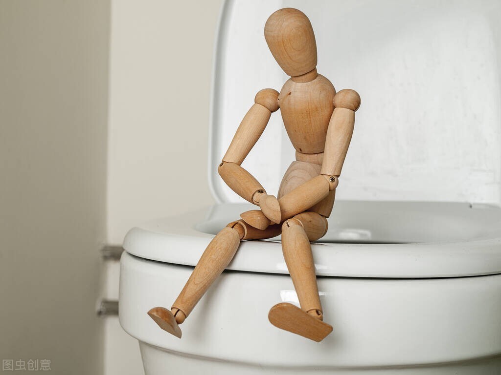 混合痔疮手术40天大便疼出血痒,做了痔疮手术后里边有脓怎么办