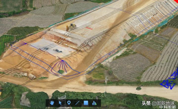 如何将cad导入卫星地图,坐标导入cad的方法看偏移量