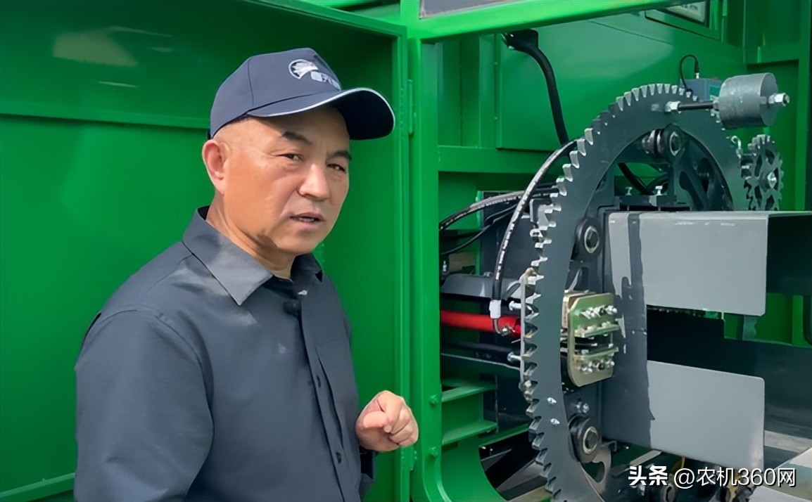 创新为翼,秸秆饲料打捆机