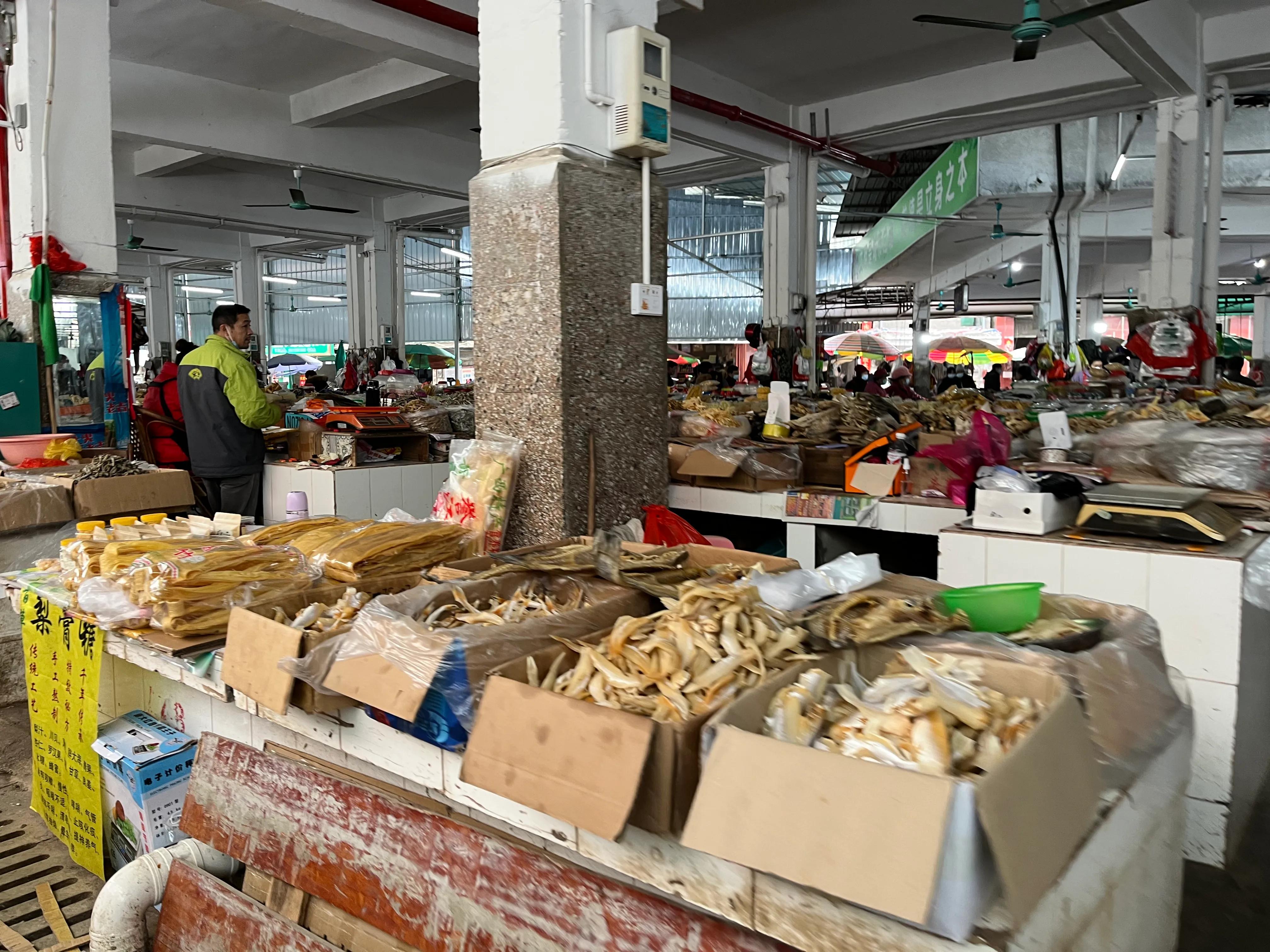 广西乡下特产有哪些,南宁广西特产批发一条街在哪里