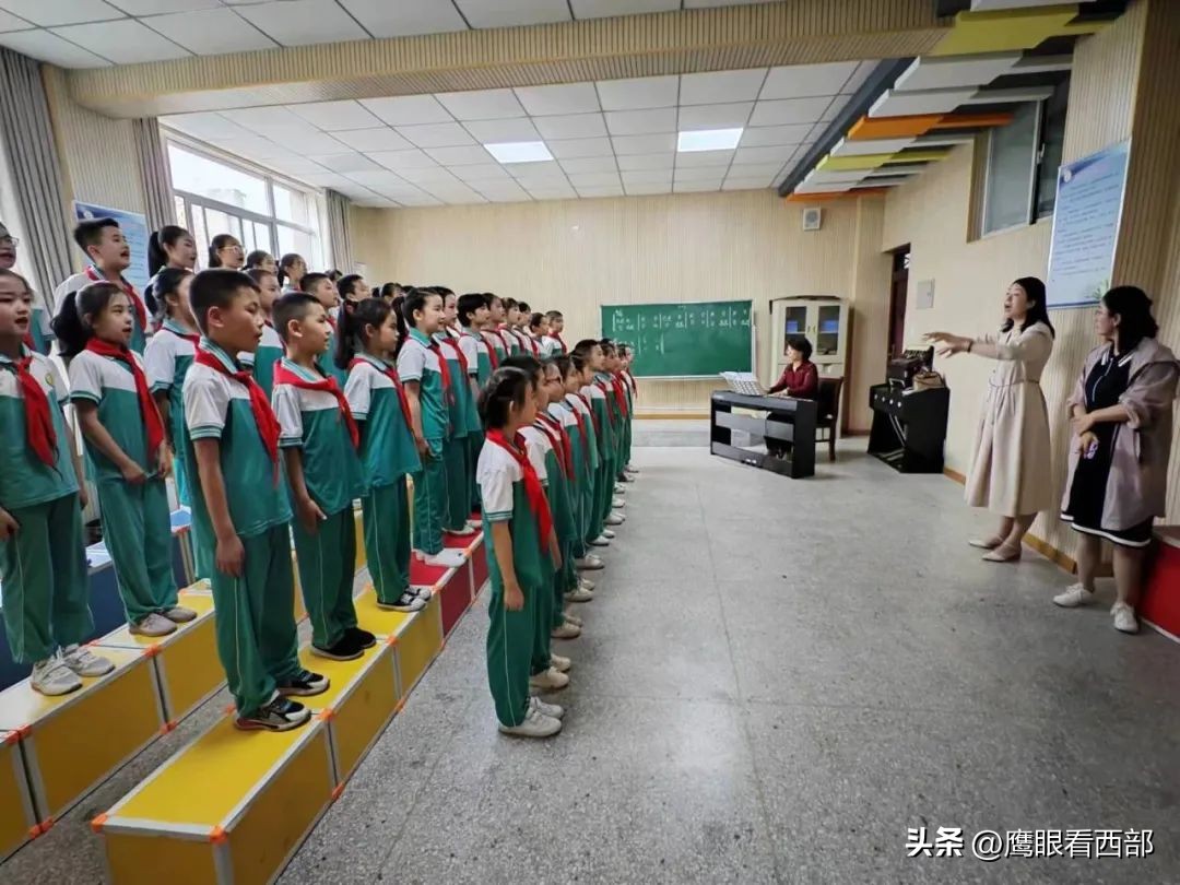 绾㈡棗灏忓绀惧洟琛ㄦ紨,绾㈡棗灏忓鎵嶈壓灞曠ず