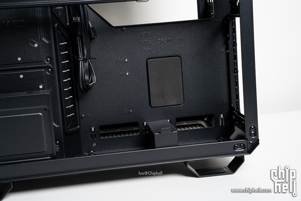 华硕tufgaminggt502弹药库白色,华硕gt502机箱黑橙搭配