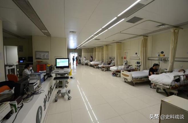 湖南一男子年后返乡和妻子告别,男子外出打工一年偷偷回一次家