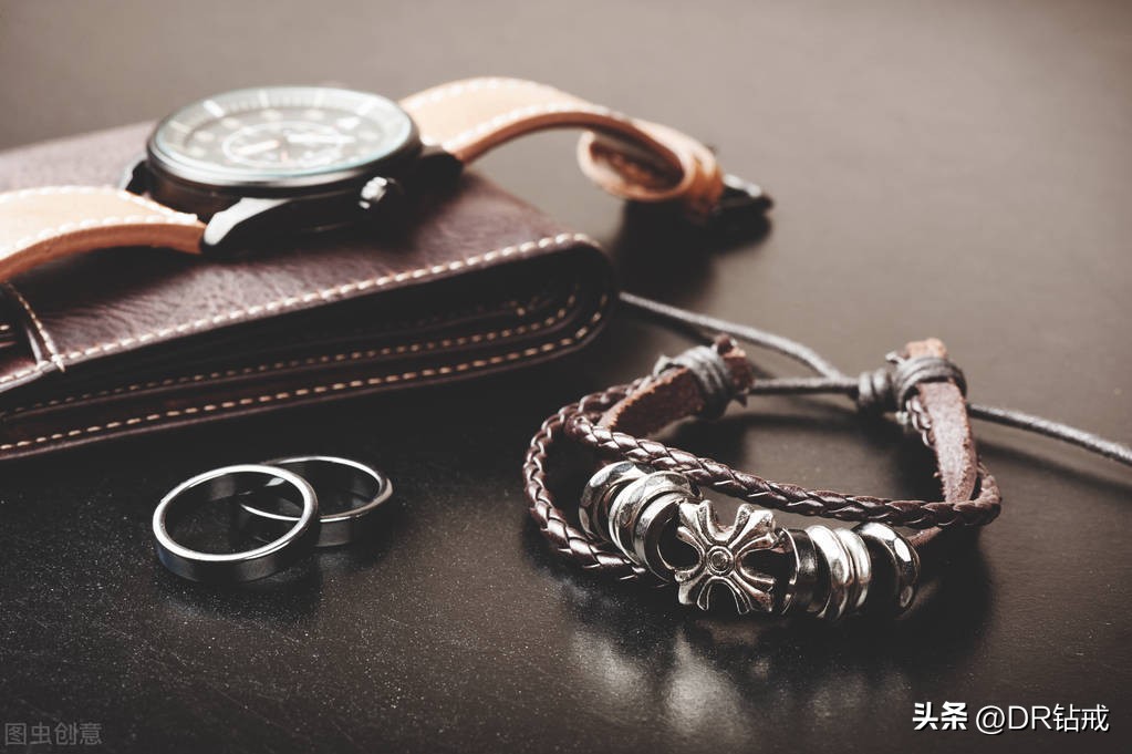 西方戒指的戴法和意义,男士戒指的戴法和意义十个手指