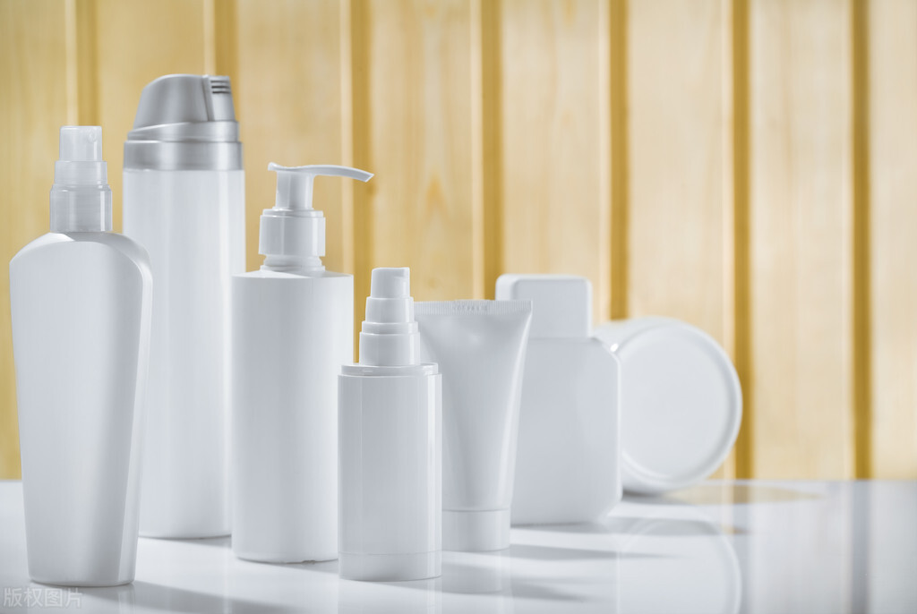 每天护肤到底该用什么护肤品,正确的护肤步骤护肤品的使用顺序