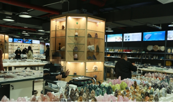 广州最大的天然水晶批发市场,浙江最大的水晶批发市场在哪