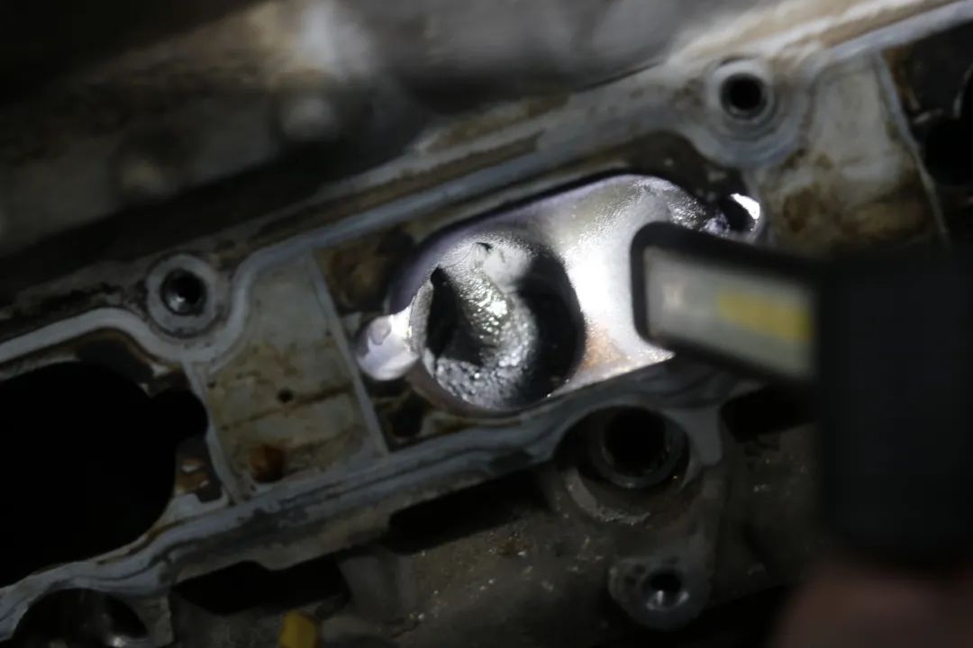 迈腾b7翻新视频成都,大众迈腾b7旧车翻新改造