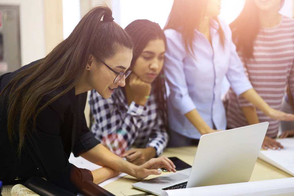 女性创业四大成功指南,女人创业三大黄金法则