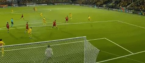 穆里尼奥嘲讽裁判国际米兰,穆里尼奥骂裁判