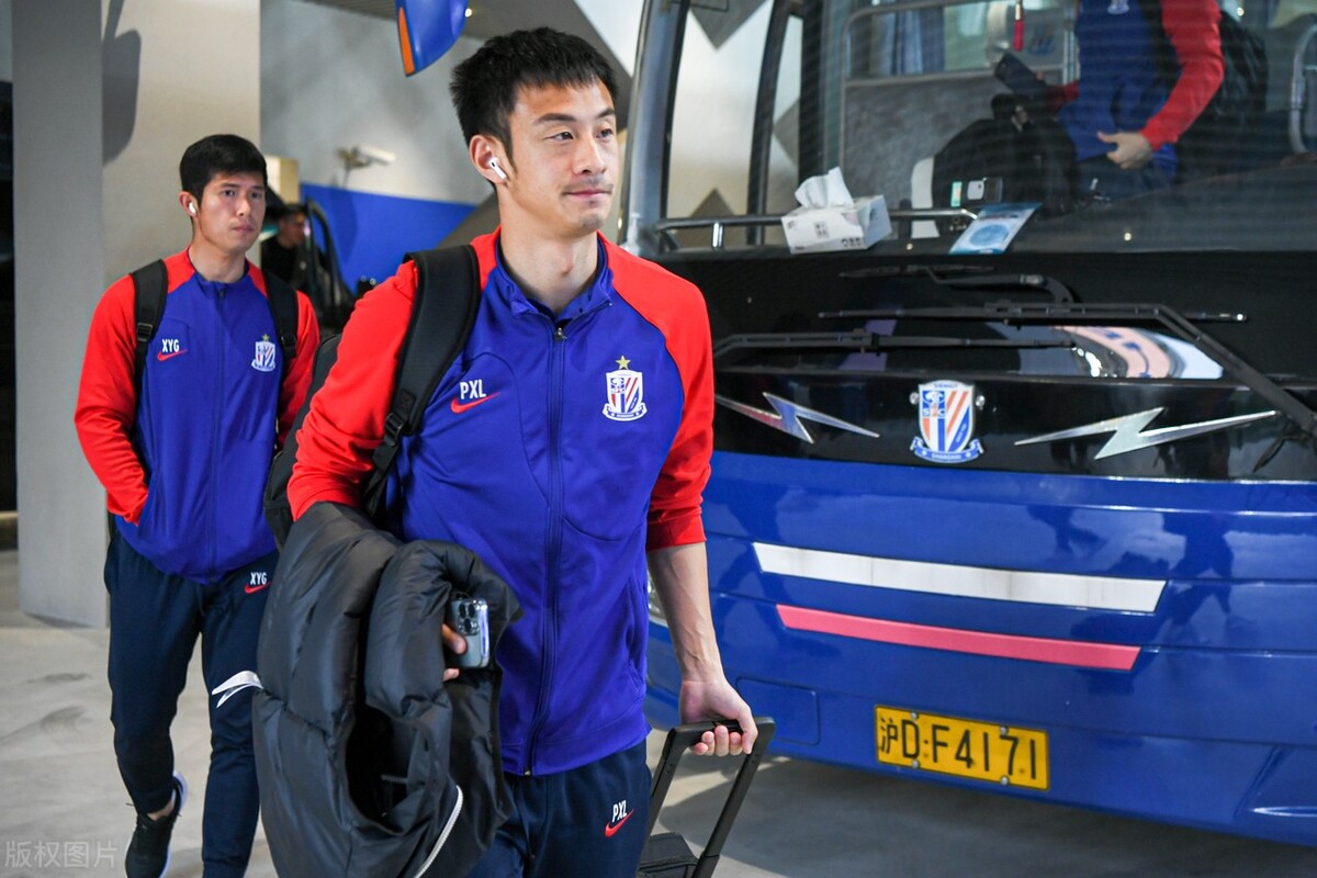 申花外援阿马杜缺阵,中场悍将归队申花