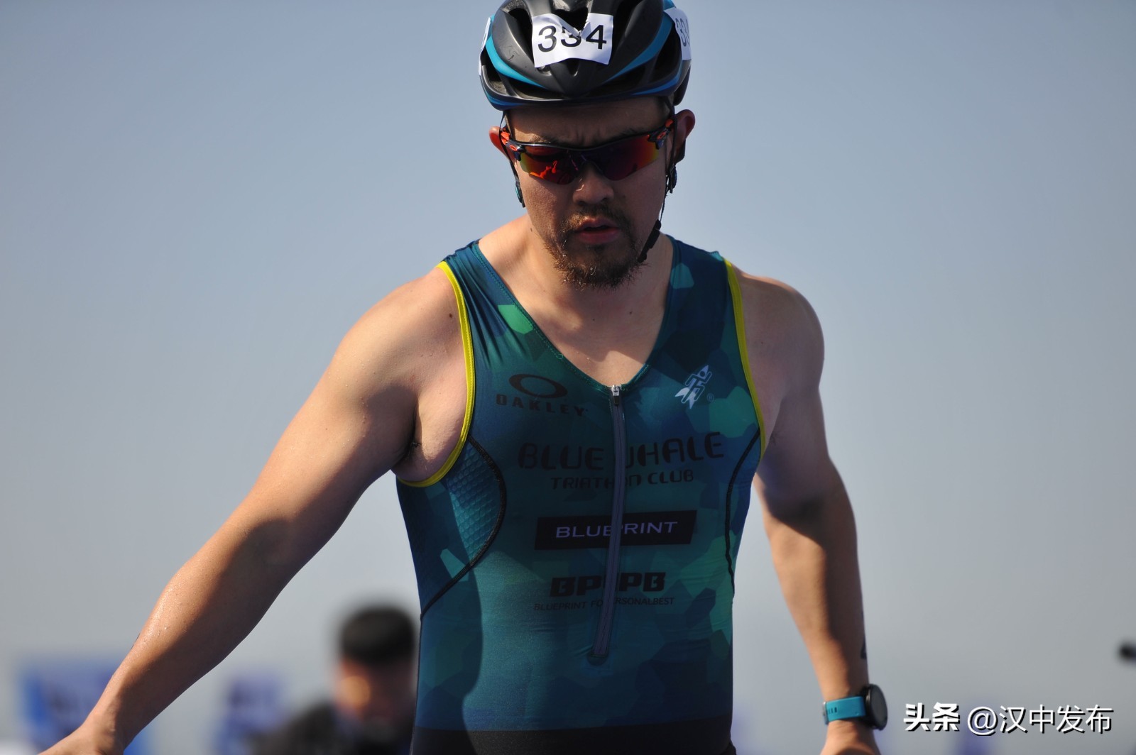 铁人三项汉中比赛现场在哪,往届汉中铁人三项比赛视频