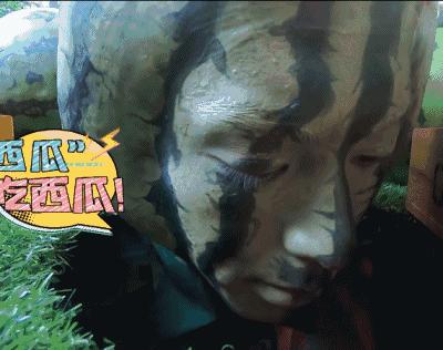 王鹤棣玩猜词游戏有多好笑,王鹤棣直播炸串有多好笑