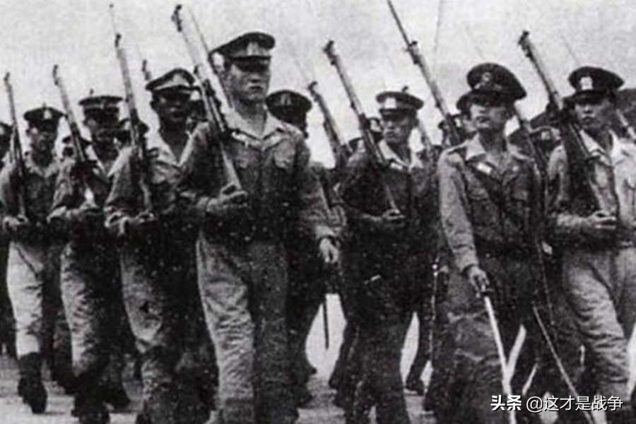 *队军**和警察发生激战，*队军**居然惨败，宇宙大国韩国总是这么奇葩