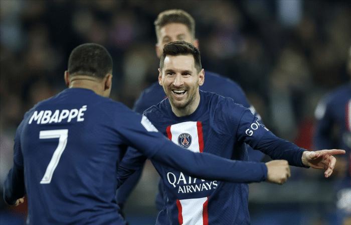 内马尔下场梅西上场姆巴佩的表现,梅西走之前对姆巴佩说了什么