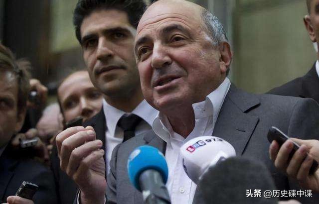 2009年普京帮工人视频 (普京奖励工厂工人的视频)