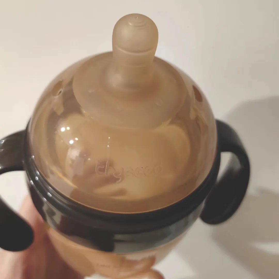 奶瓶5个月以上推荐,1到2岁宝宝学饮奶瓶