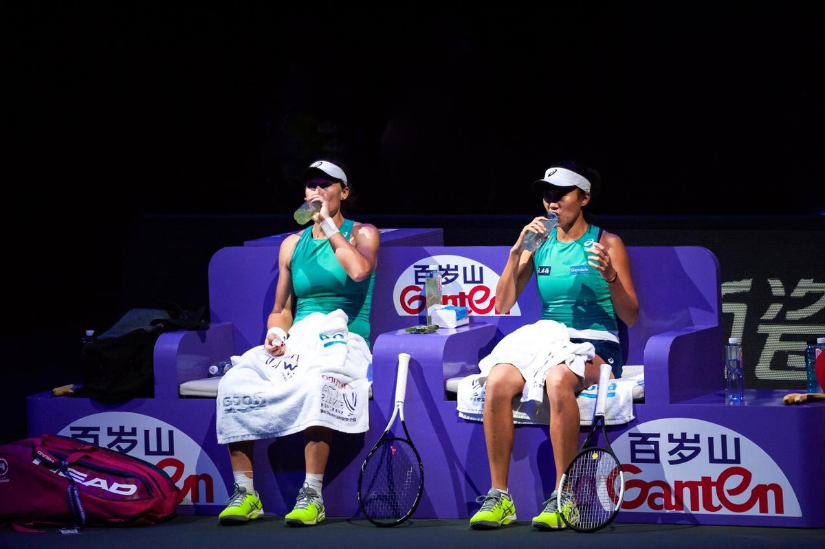 3比0大胜日本国乒问鼎冠军,日本3比2逆转韩国队