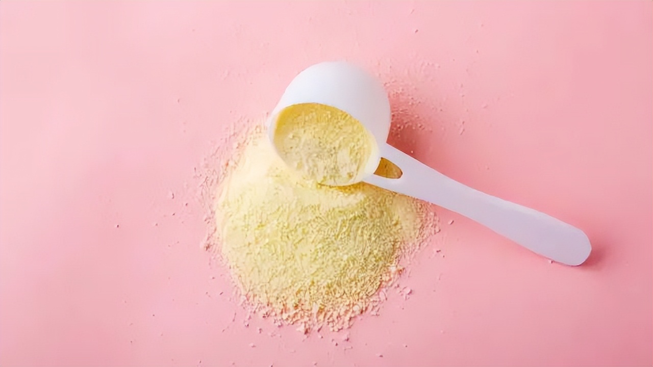 英语阅读提升：“买枪比买奶粉容易”，美国奶粉荒持续