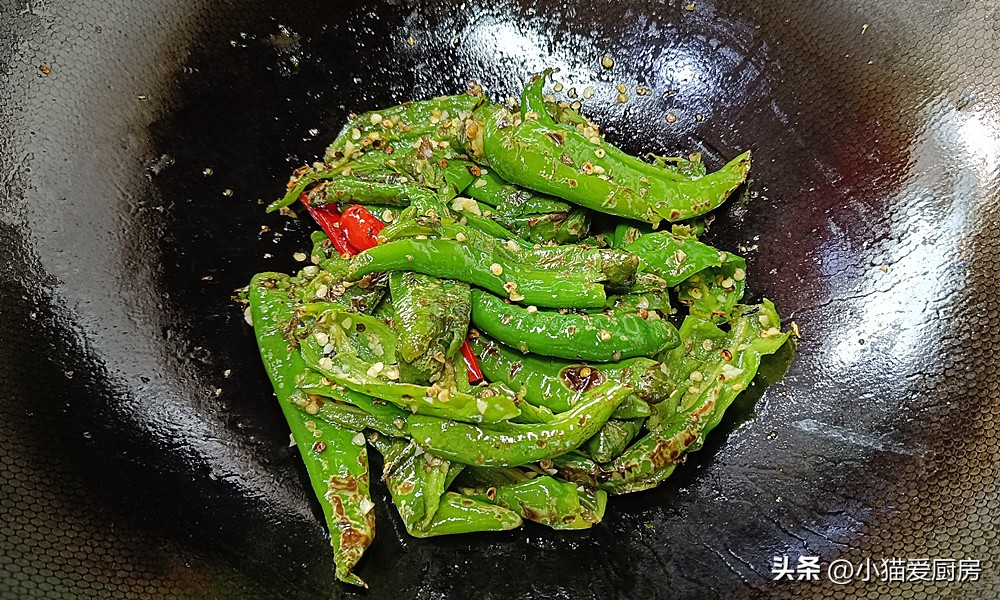 辣椒怎么炒好吃又简单家常,辣椒炒什么好吃又简单家常