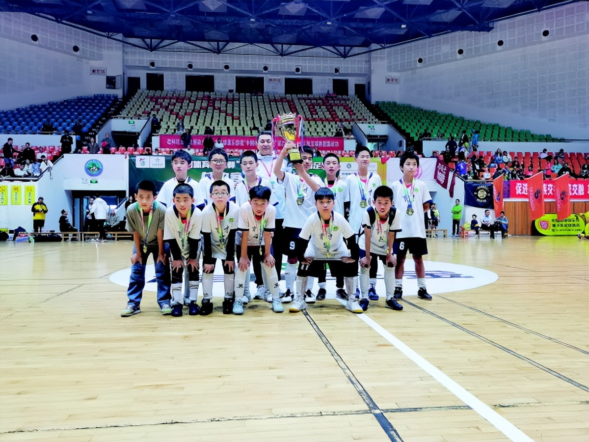 23届桂林五人制半决赛,桂林五人制足球赛开始报名