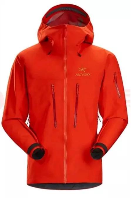 可隆冲锋衣洗涤妙招,选择合身的冲锋衣