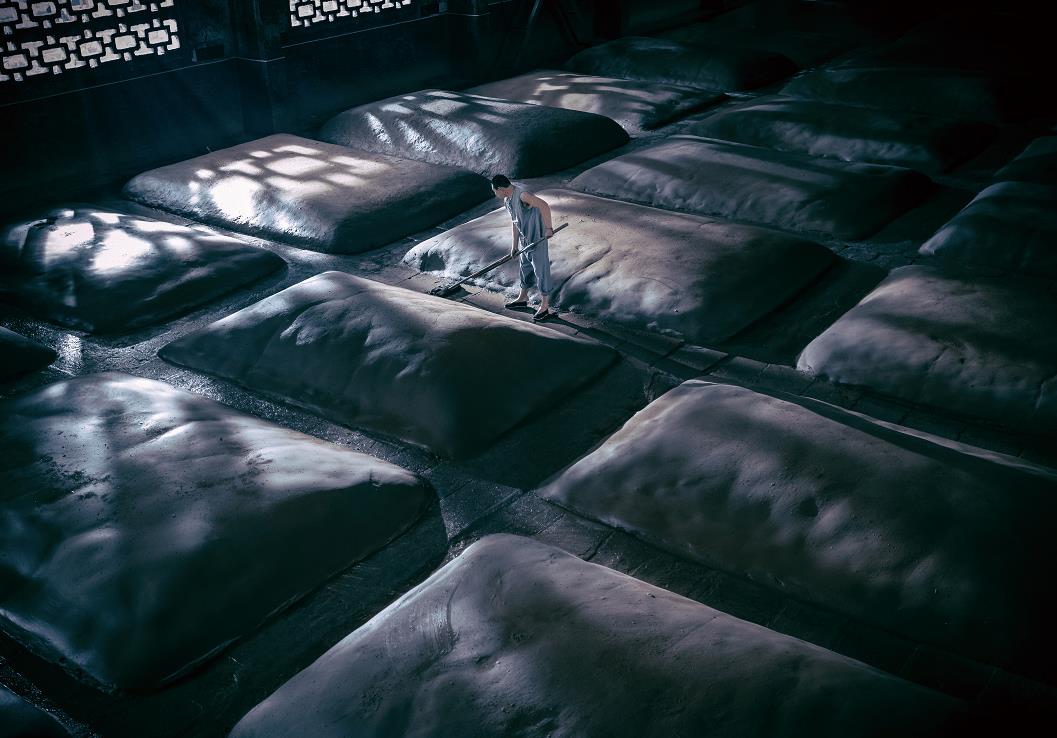 泸州老窖保护大熊猫爱心纪念版,泸州老窖保护大熊猫公益践行者