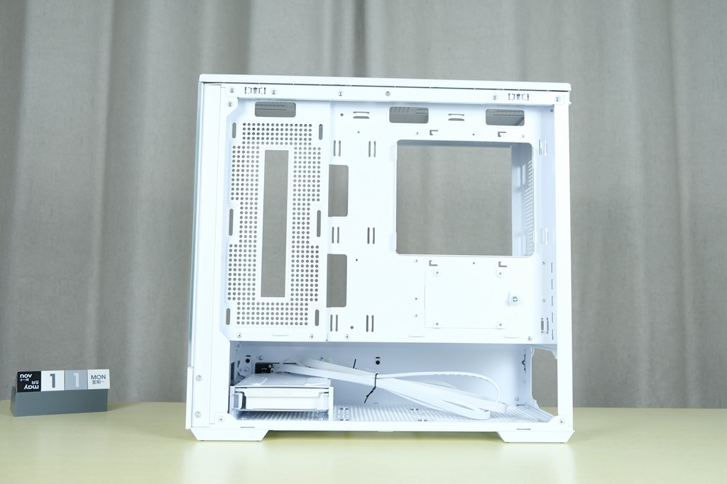 爱国者星璨岚机箱安装240水冷案例,爱国者海景房星璨机箱搭配