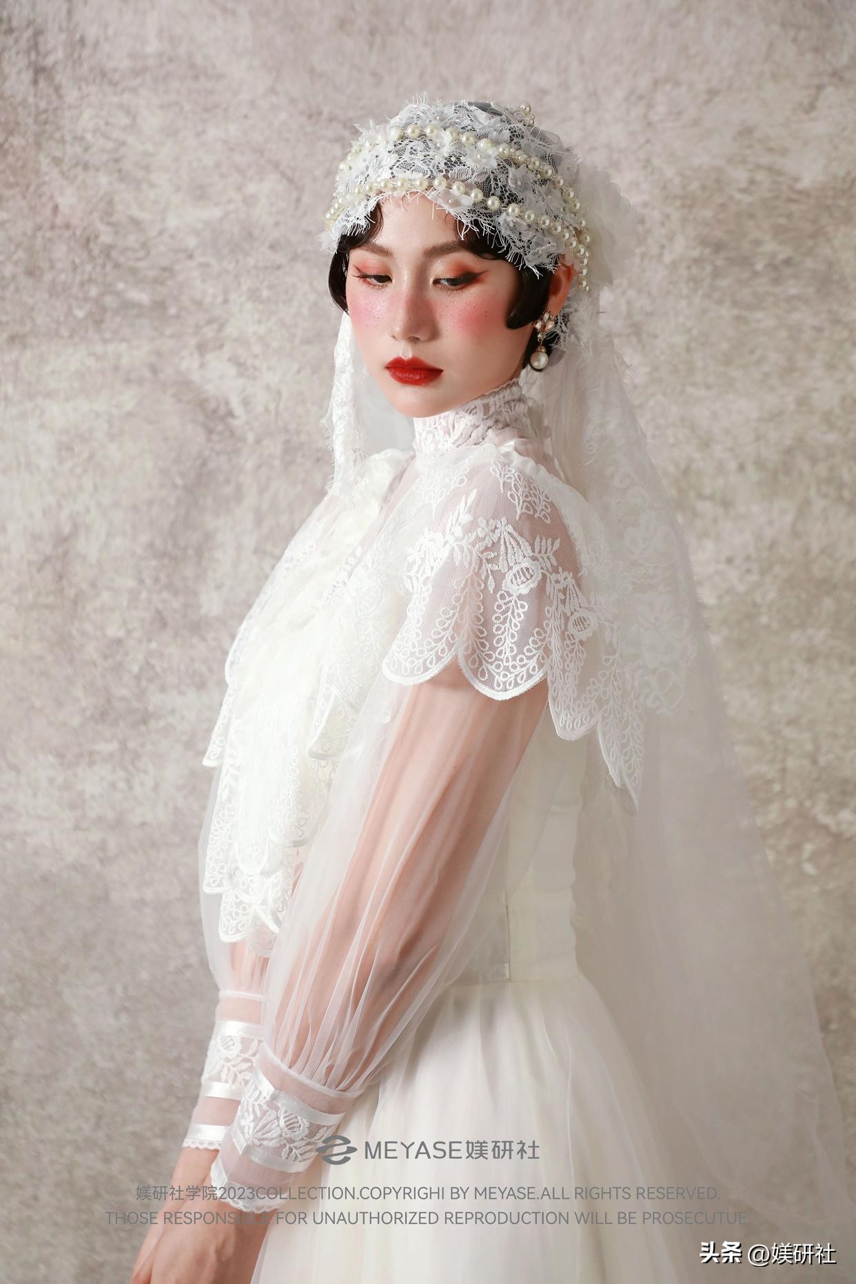 复古风婚纱妆,珍珠复古新娘妆