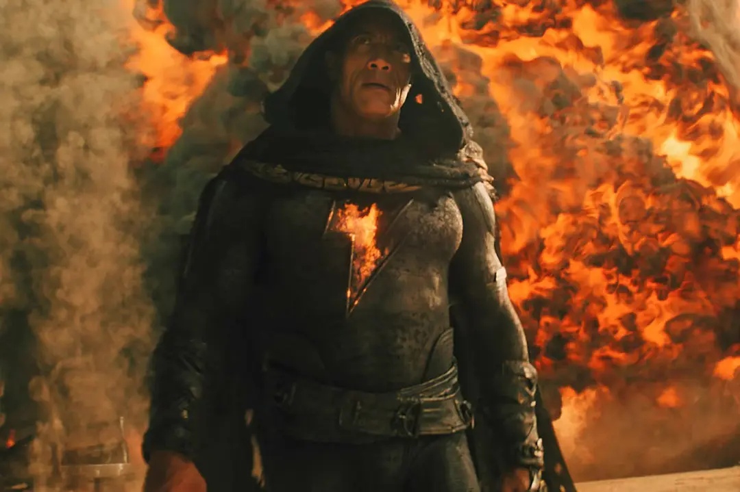 巨石强森主演的黑亚当正式上线,巨石强森超燃力作黑亚当