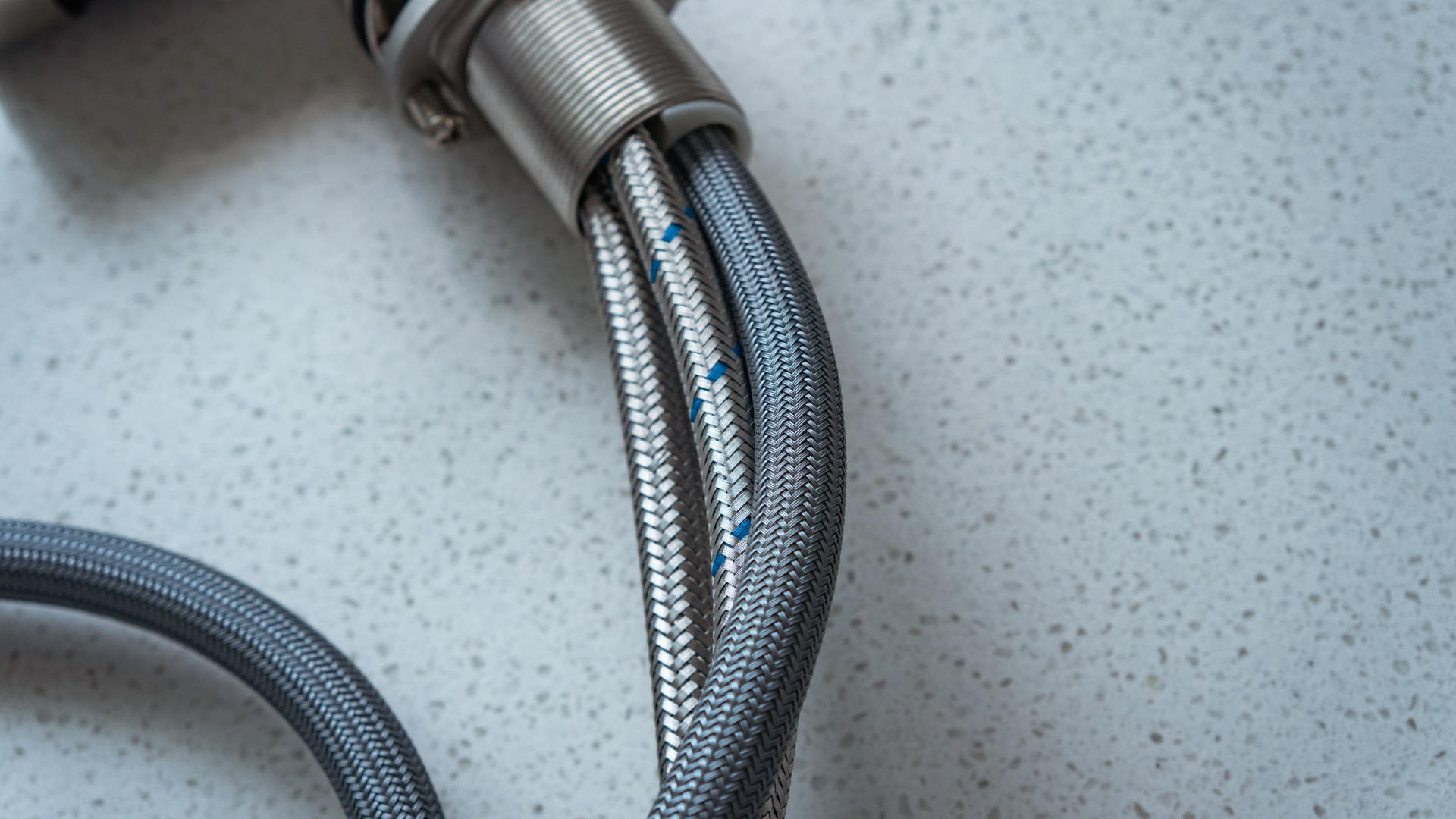 纳米水槽和不锈钢水槽哪个好,多功能大单槽水槽推荐