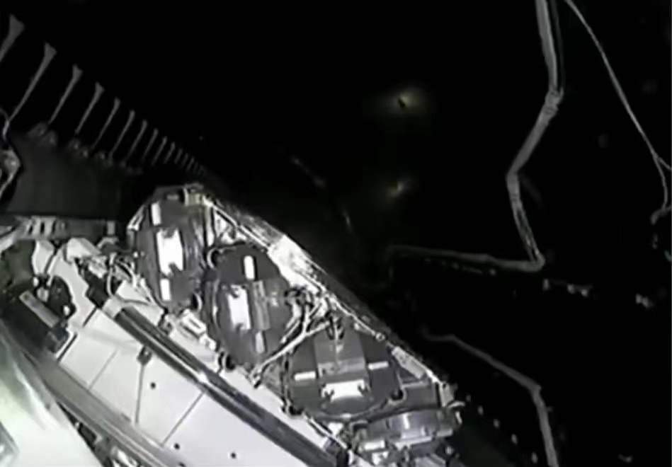 猎鹰9号发射星链卫星,猎鹰九号发射成功视频