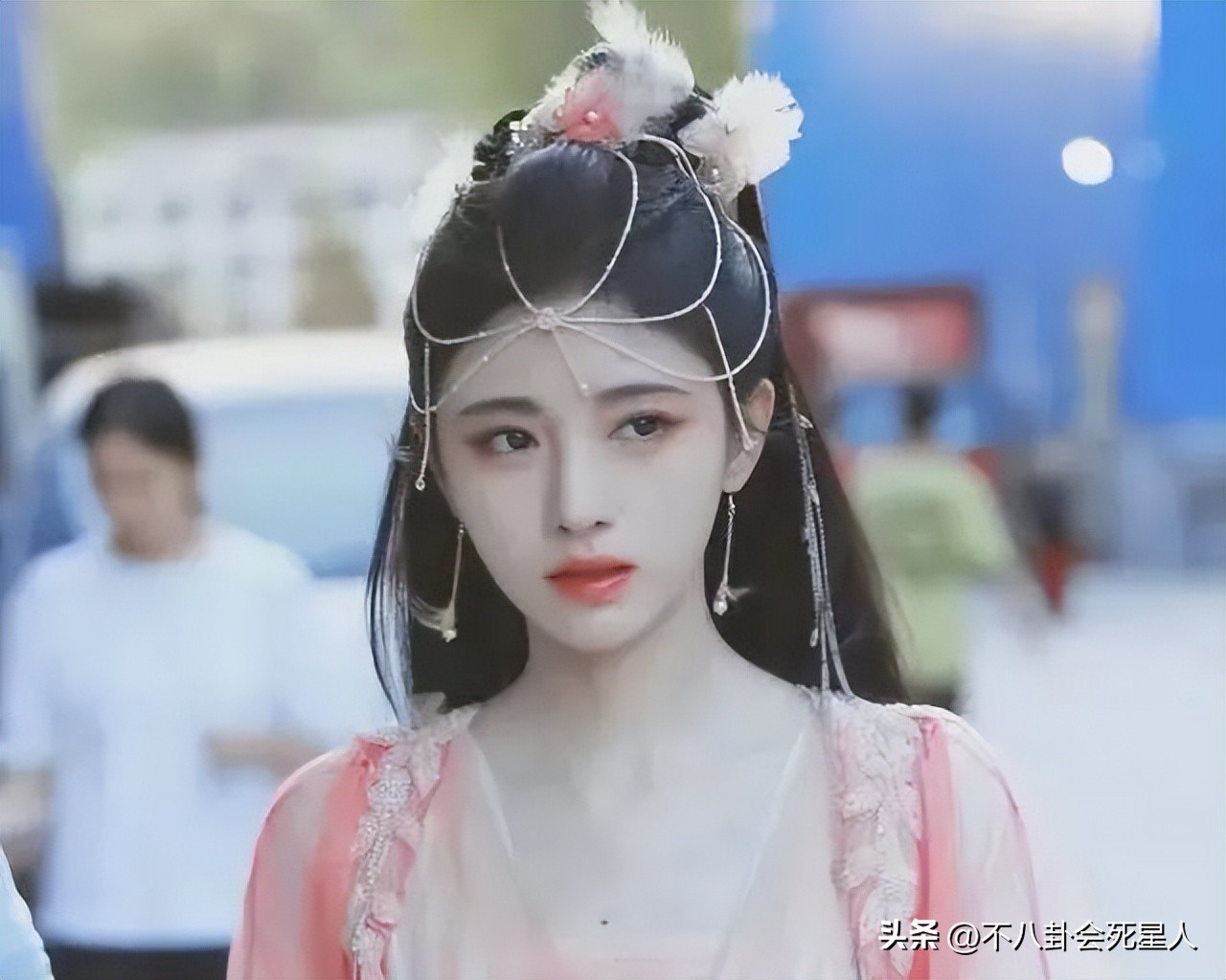 看似很红却无戏可拍的4个明星,五位没有代表作依然很红的明星