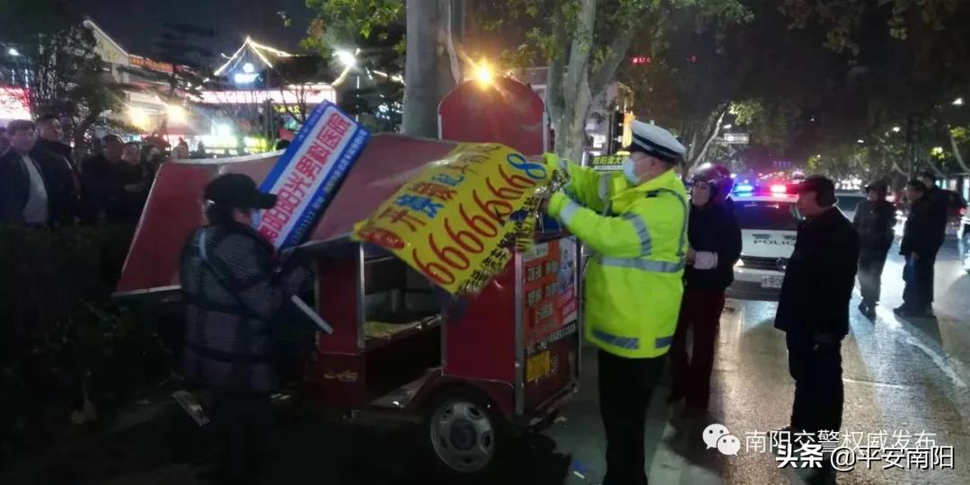 拆除遮阳篷专项整治工作,整治电动车雨棚拆除