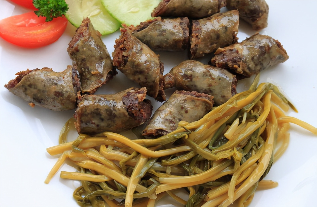 俄罗斯家庭一般吃什么,俄罗斯普通人每天的生活饮食习惯