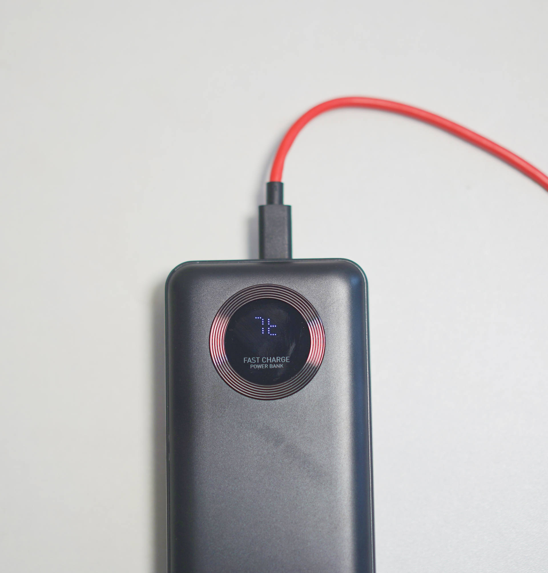 台电充电宝支持小米50w快充,台电充电宝5v2.1a快充