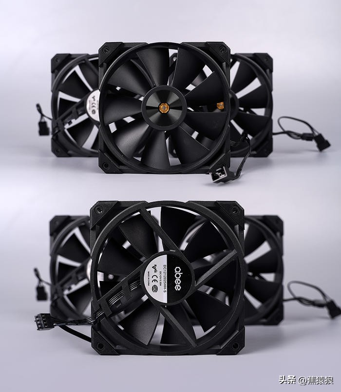 13600K/TUFGAMINGZ790/XFX7900XT，乔思伯D41装机展示