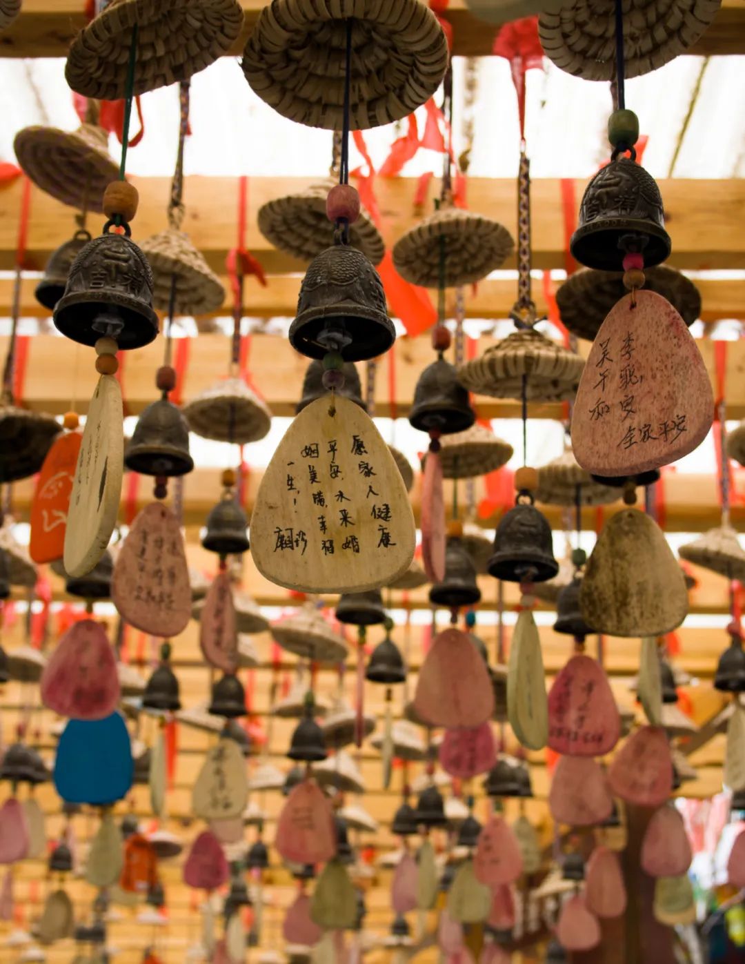 御守和护身符可以同时佩戴吗,御守和平安符的区别