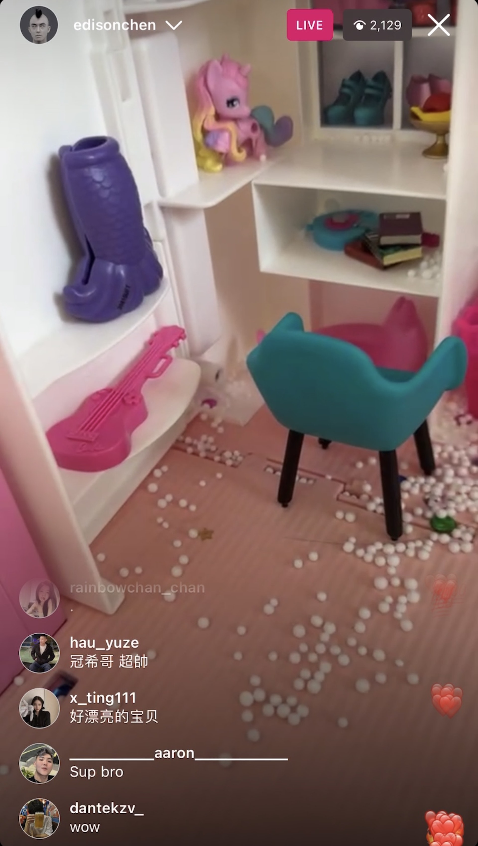 陈冠希和女儿最新直播,陈冠希晒与女儿alaia生活照