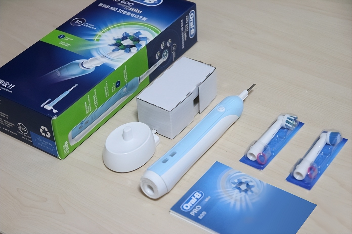 目前哪个品牌的电动牙刷最好用,usmile电动牙刷y1pro和y10旗舰版