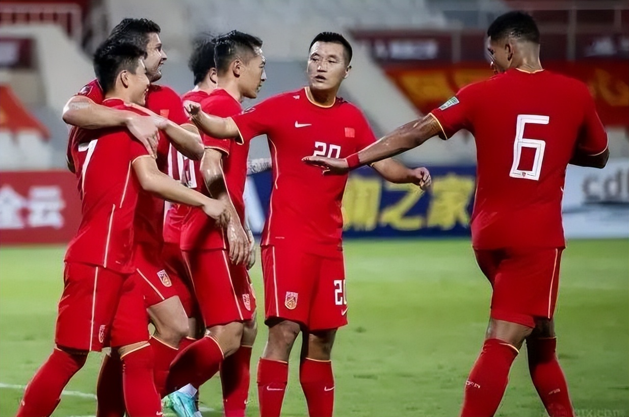 近期中国男足的战绩你有什么看法,中国男足仍获得20万奖金