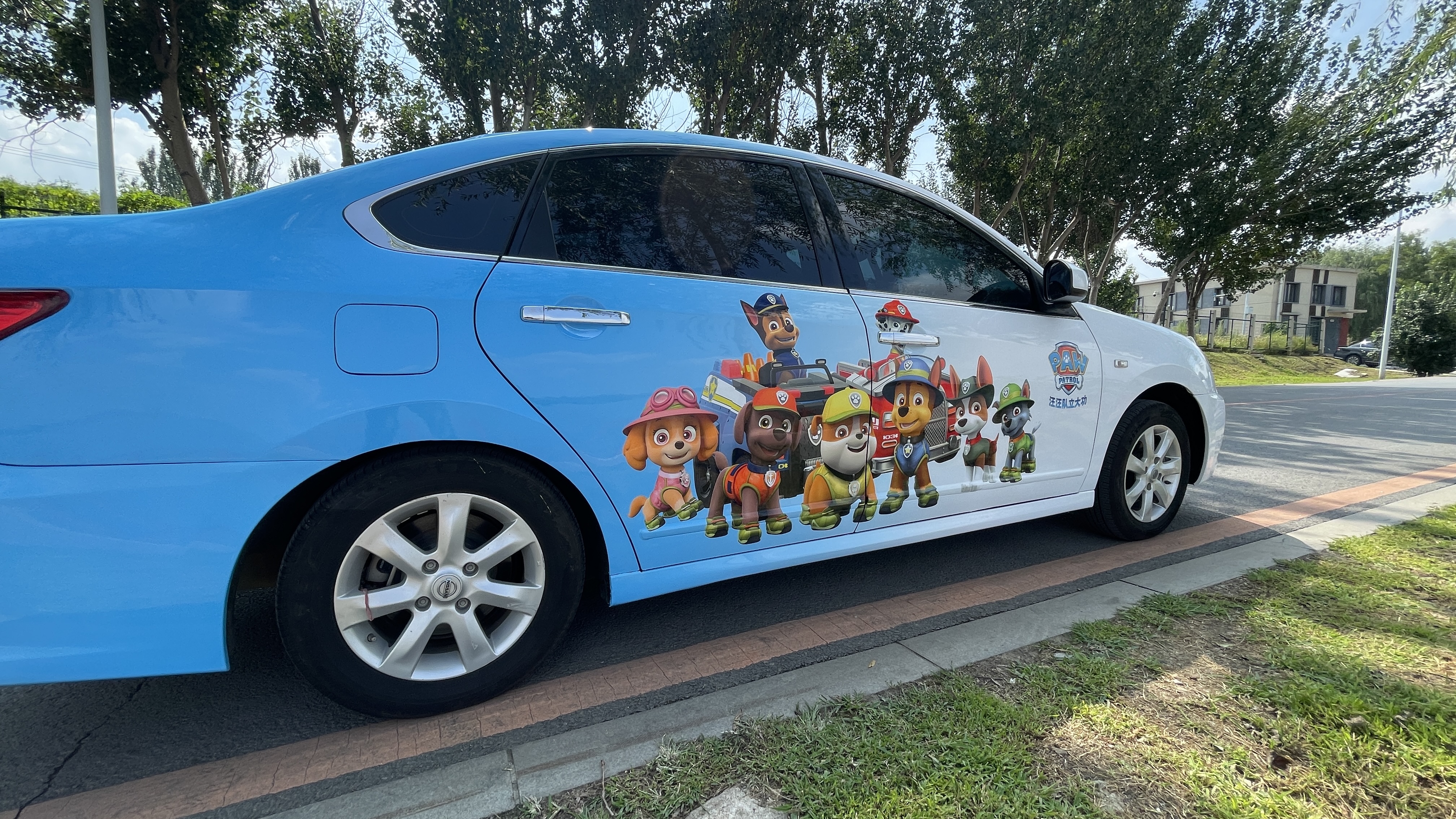 汪汪队立大功汽车贴纸,汪汪队立大功汽车大贴纸