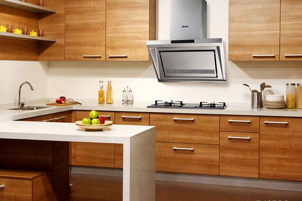 美的油烟机自动开关机怎么维修,油烟机维修有电不转