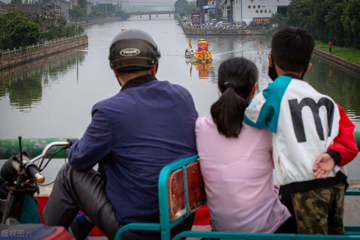 退休养老金上调方案十个标准,事业退休养老金上调最新消息