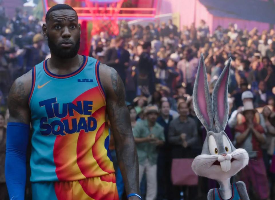 詹姆斯成首位资产达10亿美元的现役NBA球员，来看下他的商业帝国