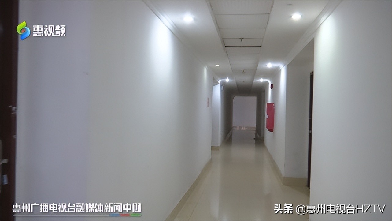 房子托管房客受伤谁负责,房屋托管租户出事房东需要赔偿吗