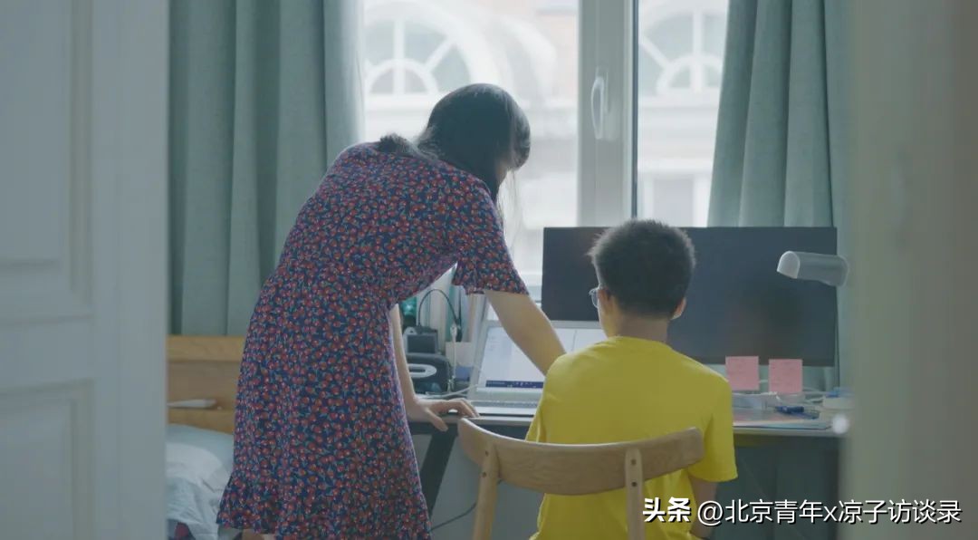 全职妈妈不是工作的吗,全职妈妈不是免费保姆